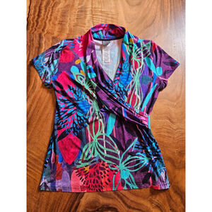Dolcezza Short Sleeve Tee S Purple Pink Floral Abstract Wrap Top Size Small